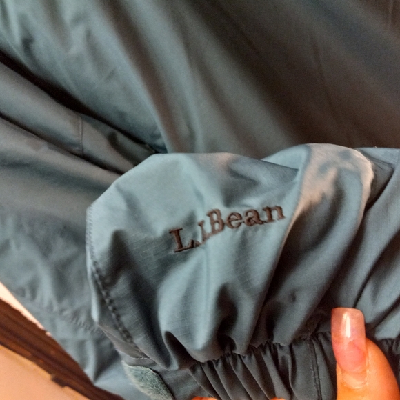 L.L. Bean Insulated Green XL Long Sleeves Hooded Pouch Front Pocket Jacket Coat - Picture 4 of 16